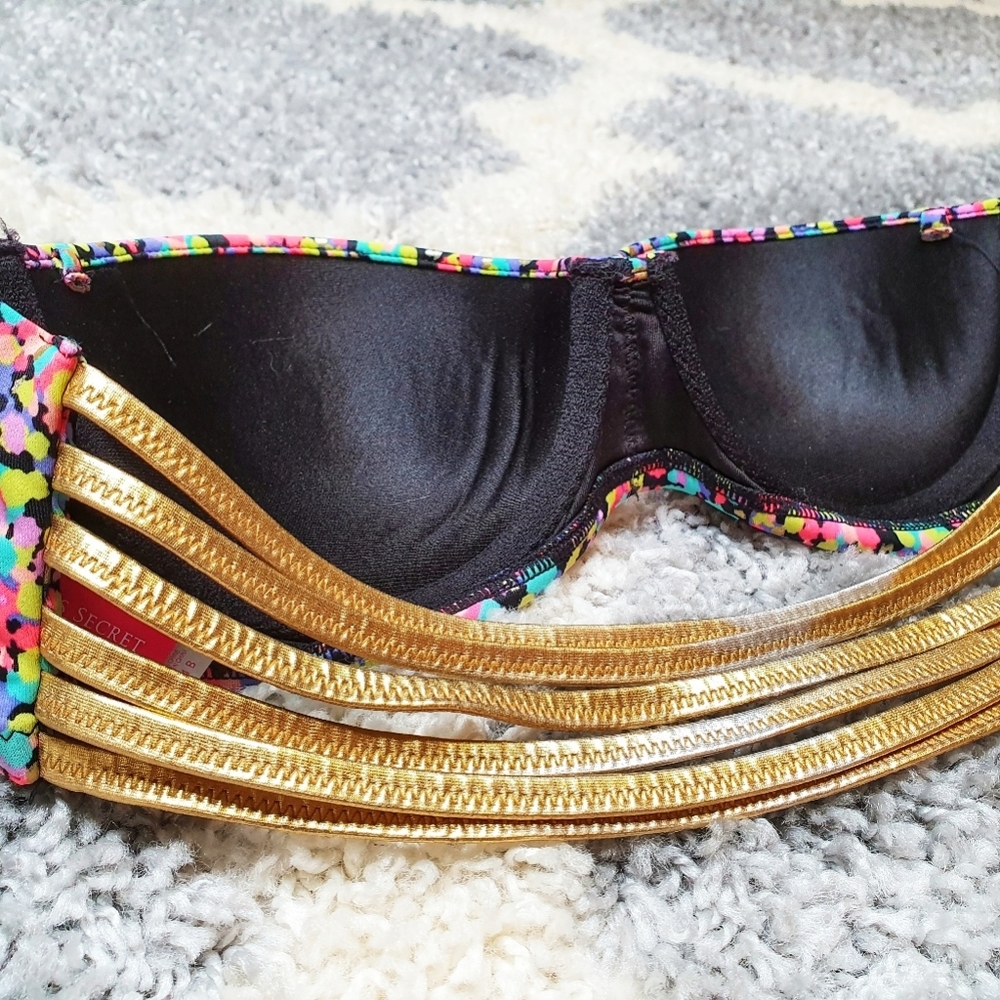 3/$30 Victoria's Secret 34B Bathing Suit Top - Picture 2 of 4